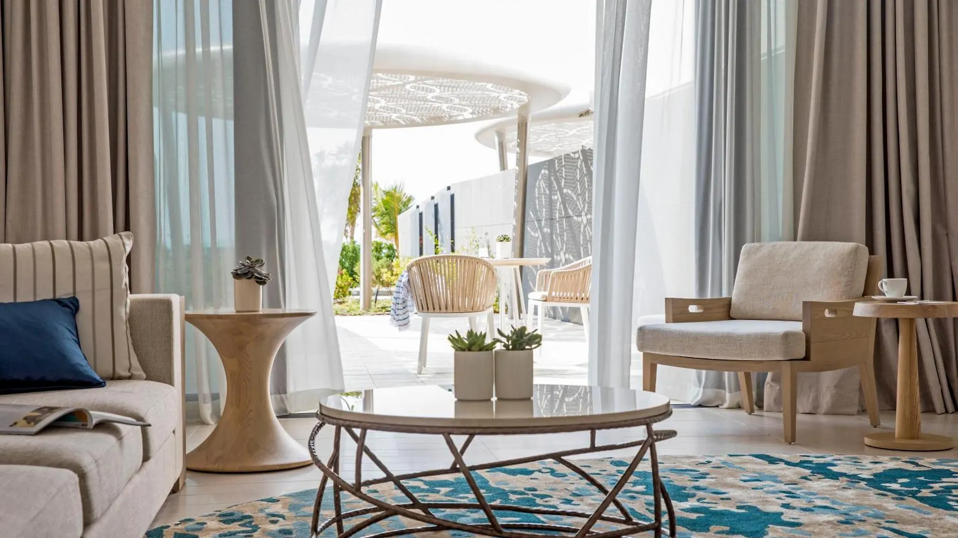 Курортный комплекс Jumeirah Saadiyat Island Абу-Даби