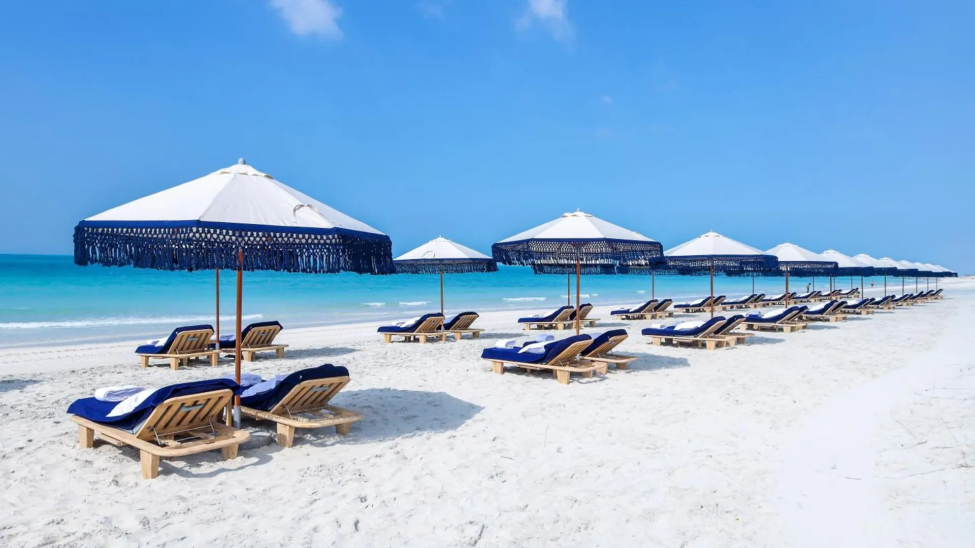 Jumeirah Saadiyat Island Абу-Даби 5*,  ОАЭ