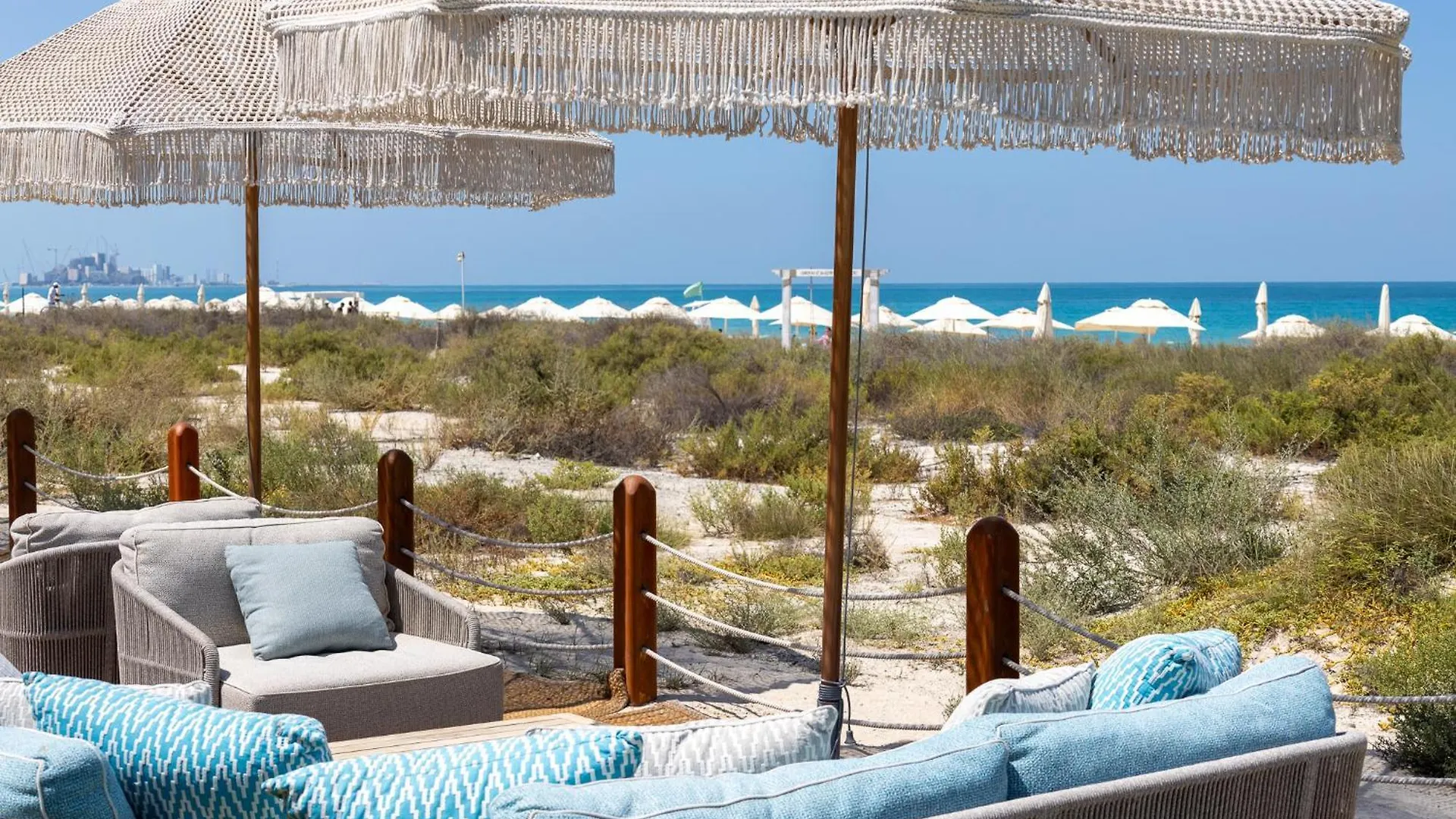 Курортный комплекс Jumeirah Saadiyat Island Абу-Даби
